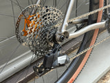 LANDRACE Boxer - SRAM Apex AXS - Hope build
